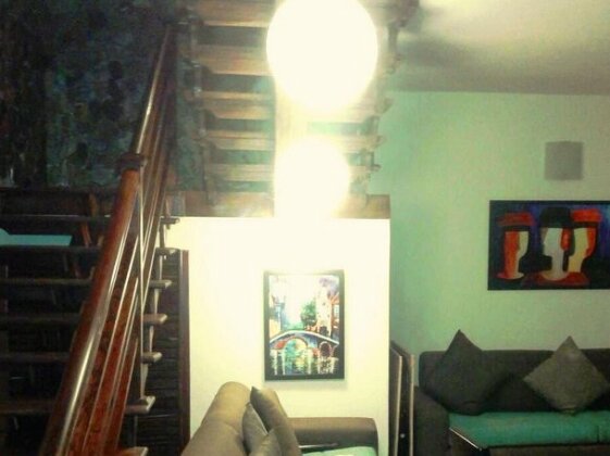 Stone Heights - Photo4