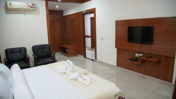 Hotel KARA - Photo4