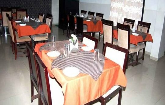 Hotel Heera Executive - Photo2