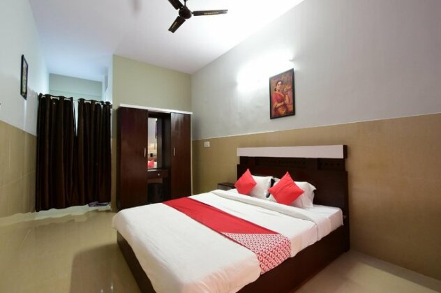 OYO 24476 Ssg Residency