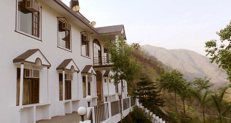 Explore Himalayas Resort Rishikesh - Photo2