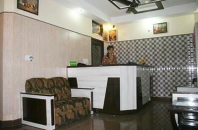 Hotel Aananda Narendra Nagar