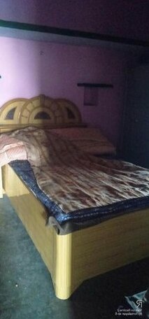 Sanyas - Photo2