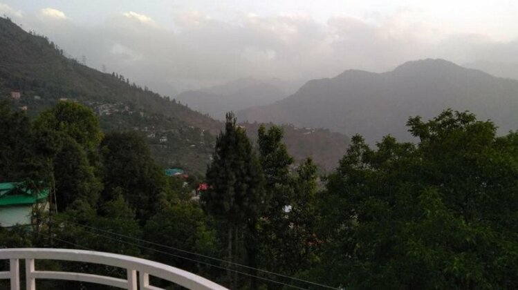 Vasu Mansion Home Stay - Photo4