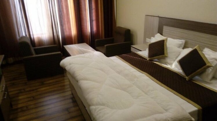 Chandni Midway Resort - Photo3