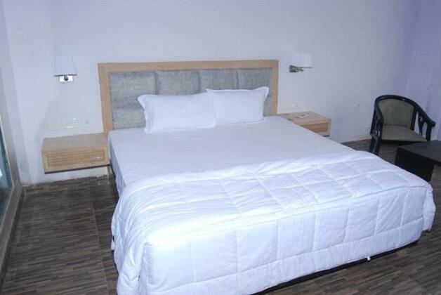 Kesar Resort & Midway