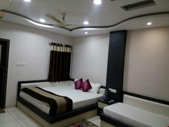 Hotel Surbhi Palace Gadarwara - Photo4