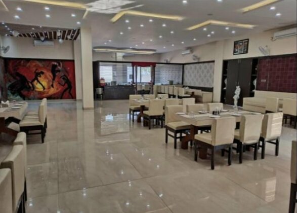 The Grand Shukarana - Photo3