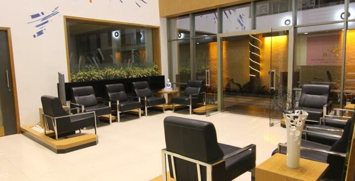 Hi 5 Hotel & Experience - Photo2