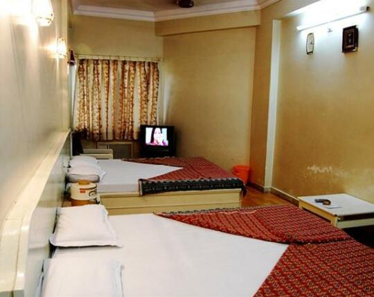 Vandana Hotel - Photo4