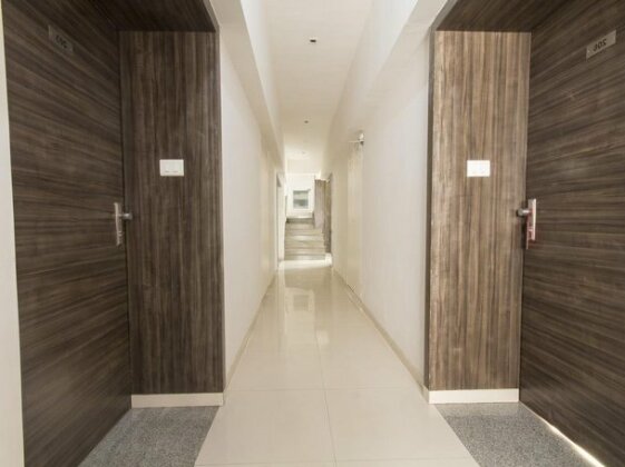 Monarch Guestline - Photo2