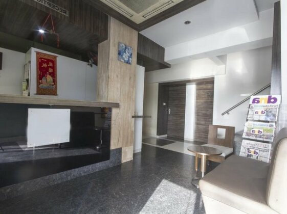Monarch Guestline - Photo3