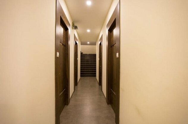 OYO 7156 Hill View Residency - Photo2
