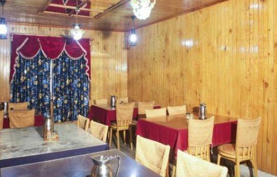 Hotel Golden Ice - Photo2