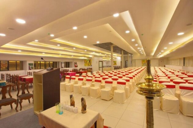 Hotel Rohini International Nedumangad - Photo3