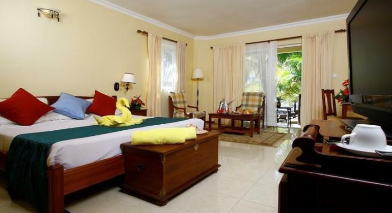 Ponmudi Vally Resort - Photo3