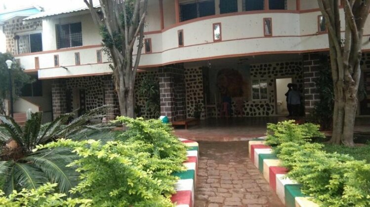 A M Resorts