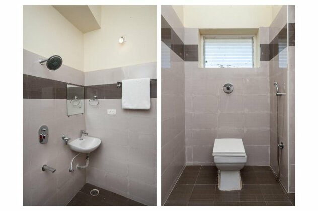 Oyo 30925 Pvr Residency - Photo4