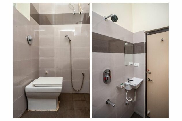 Oyo 30925 Pvr Residency - Photo5