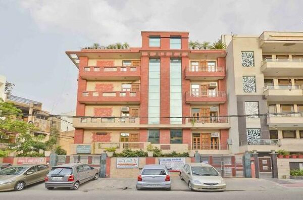 1 Br Guest House In Pitampura New Delhi F965 By Guesthouser