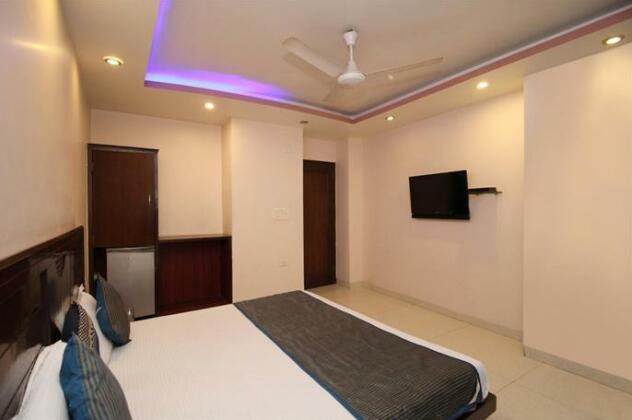 Amax Inn - Photo3