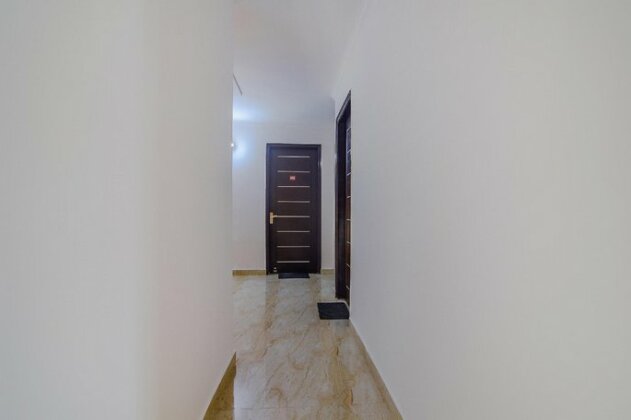 Commodious 1BR Stay in Dwarka - Photo3