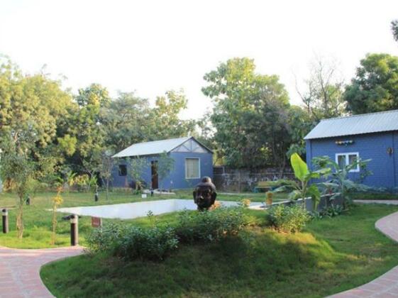 Craft Village - Photo2