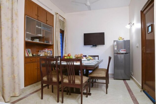 Enbliss Ground Floor bungalow in South Delhi - Photo4