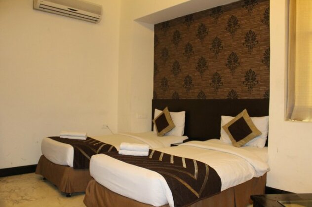 Hotel Aman Palace New Delhi