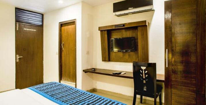 Hotel Arjun New Delhi - Photo4