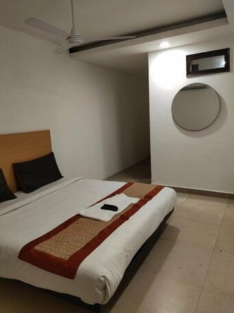 Hotel s k residency New Delhi - Photo2