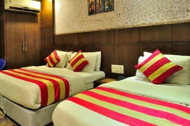 Hotel Shelton New Delhi
