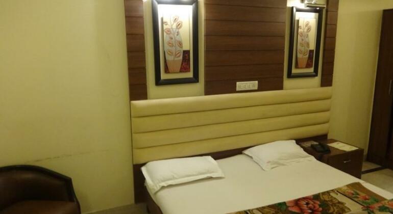 Hotel Unique New Delhi - Photo4