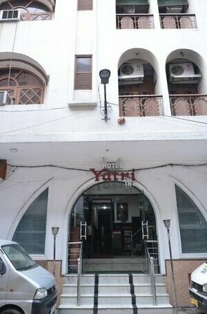 Hotel Yatri International