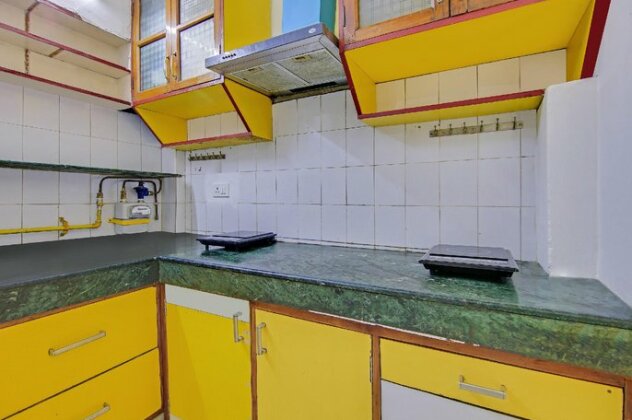 Lively 1 BR Stay near Iskcon Temple 550m - Photo3