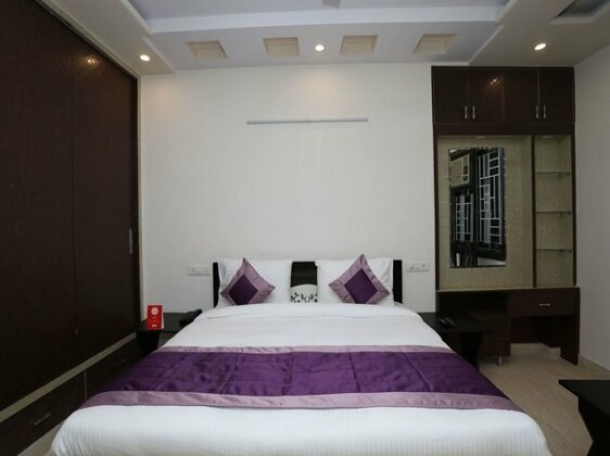 OYO 10960 Hotel Royal India - Photo2