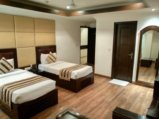 OYO 12789 Hotel Aaron Castle New Delhi - Photo5
