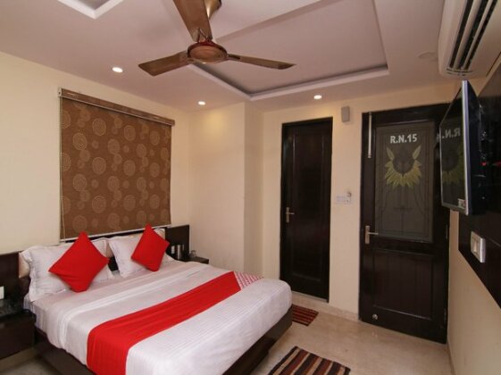 OYO 22838 Gaurav Guest House - Photo2