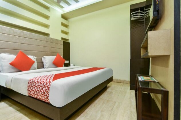 OYO 41651 Hotel Gauranga Inn - Photo2