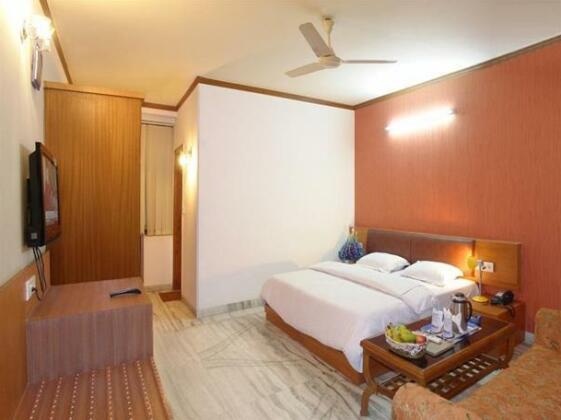 OYO 8505 Hotel Ashu Palace - Photo3