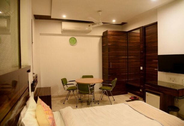 OYO 9536 Bee For Home Stay - Photo4