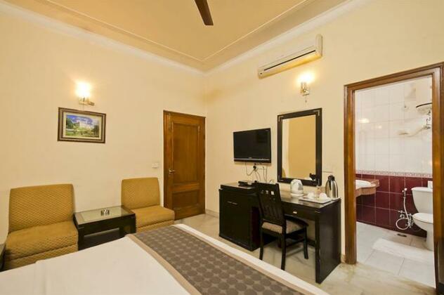 Oyo Rooms Gk 1 - Photo3