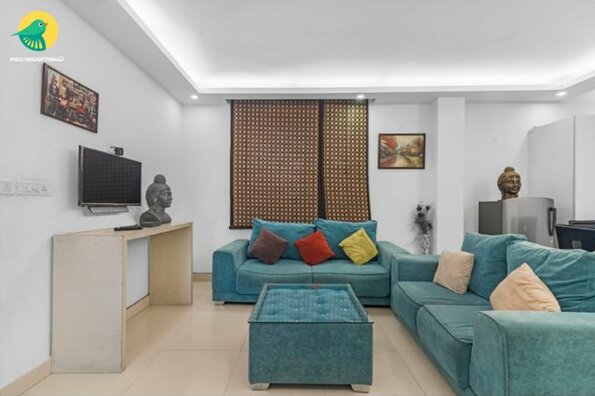 Party Friendy Apartments - Photo2