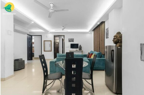 Party Friendy Apartments - Photo5