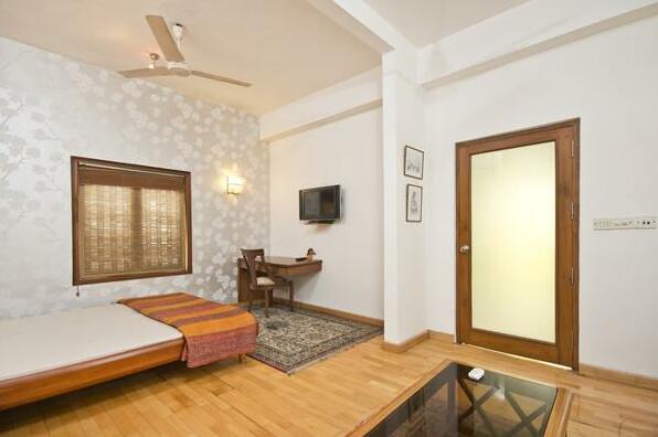 Service Studio 1BR apartment in Delhi 1 - Photo4