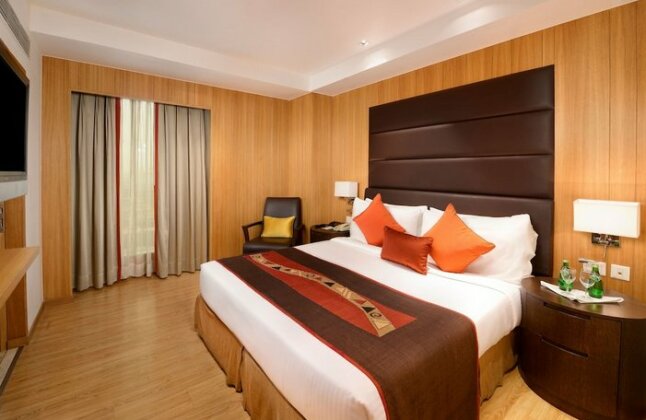 Svelte Hotel and Personal Suites - Photo3