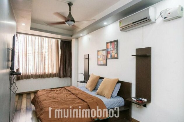 Tastefully Designed Studio - Photo2