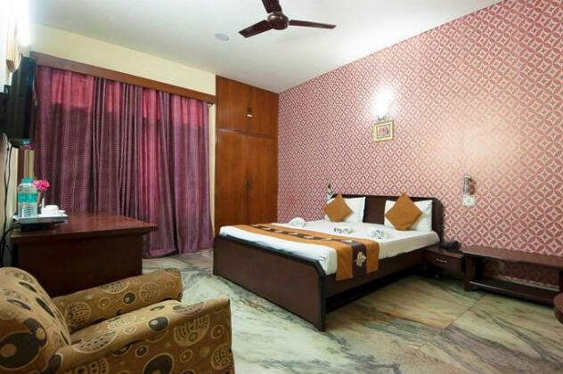 The Hermitage Hotel New Delhi - Photo2