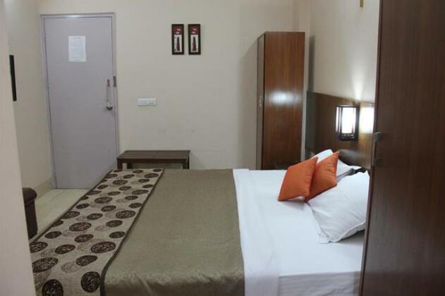 Marks Hotel Noida - Photo3