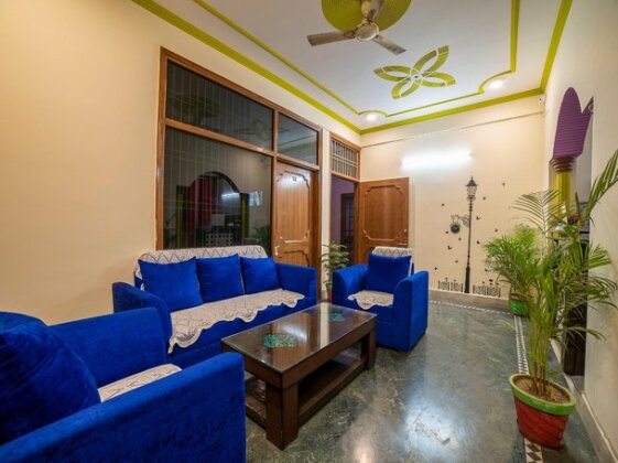 OYO 14246 Onella Rooms Noida - Photo3